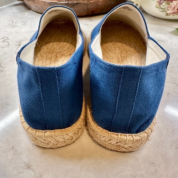 SOLUDOS, MENS ORIGINAL ESPADRILLE IN FRENCH BLUE CANVAS. SIZE 11 1/2 main image 7